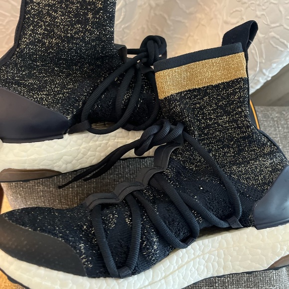 Adidas Stella McCartney Knit Sneakers - Picture 5 of 9